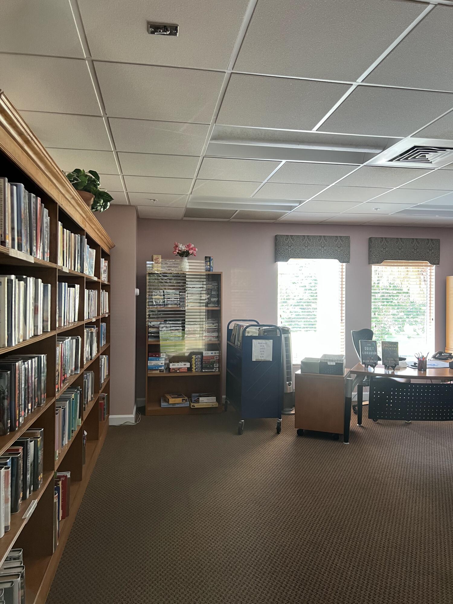 VILLAGE ROYALE ON THE GRE - Residential