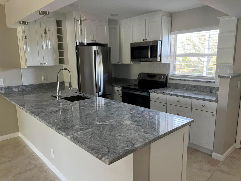 Photo of 230 NE 26th Avenue #2070, Boynton Beach, FL 33435 (MLS # R11144574)