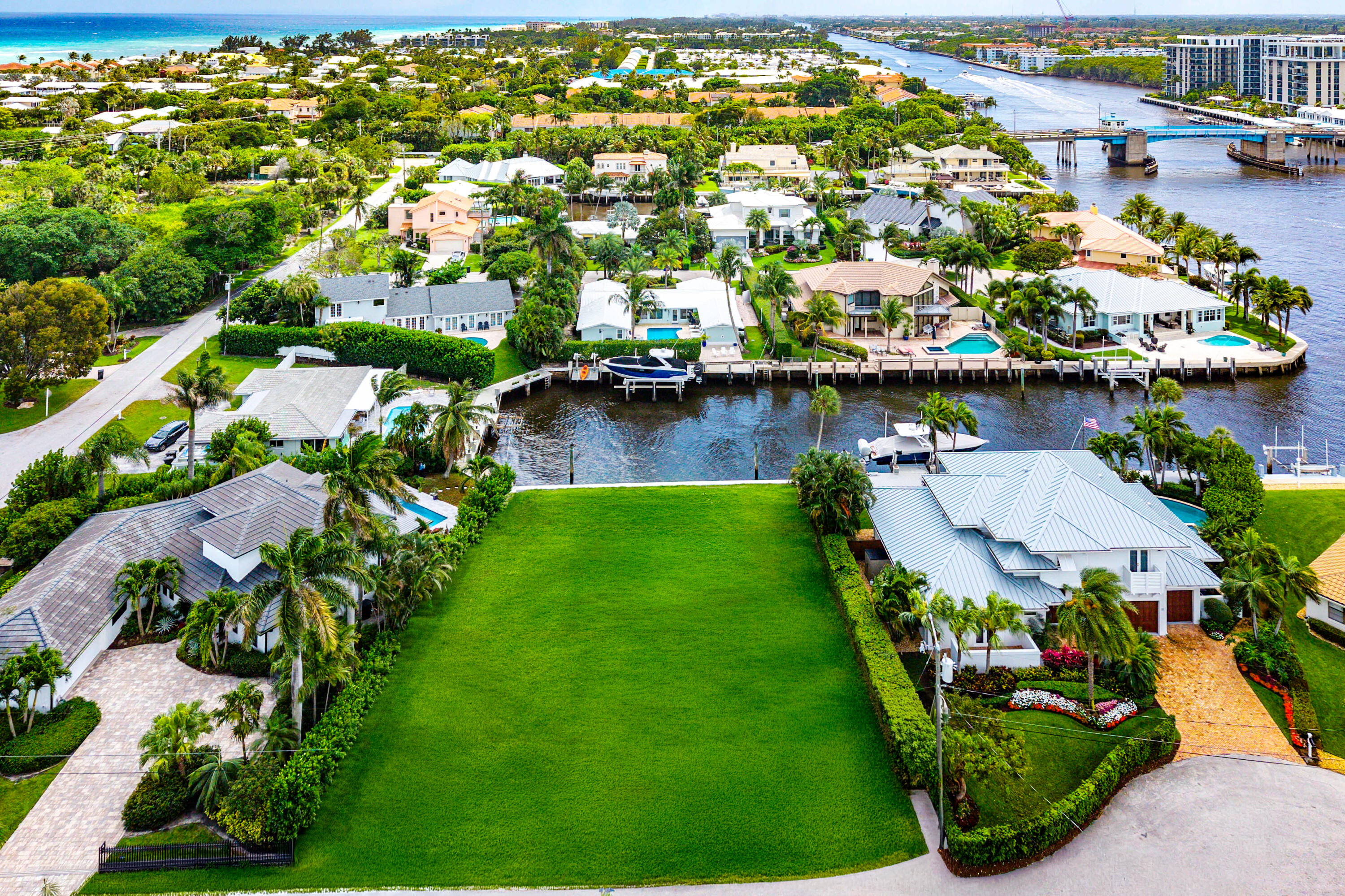 OCEAN RIDGE BEACH - Land