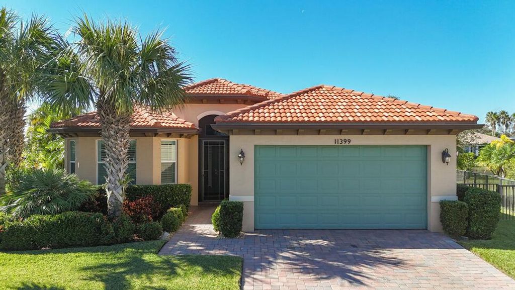 Photo of 11399 SW Reston Court, Port Saint Lucie, FL 34987 (MLS # R11040815)