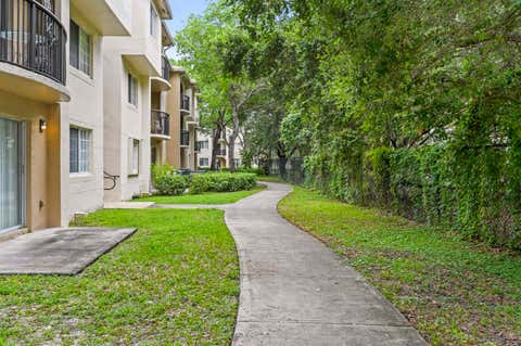 Tiny photo for 1100 S Crestwood Ct Court S #1109, Royal Palm Beach, FL 33411 (MLS # B26037239)