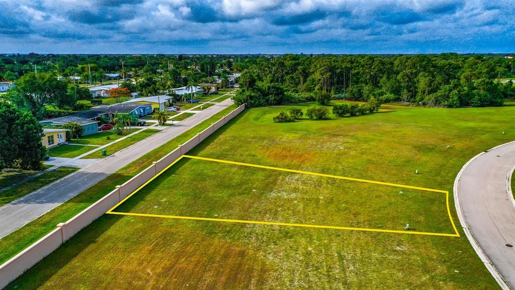 Photo of 312 SE Via Sangro, Port Saint Lucie, FL 34952 (MLS # R10722125)