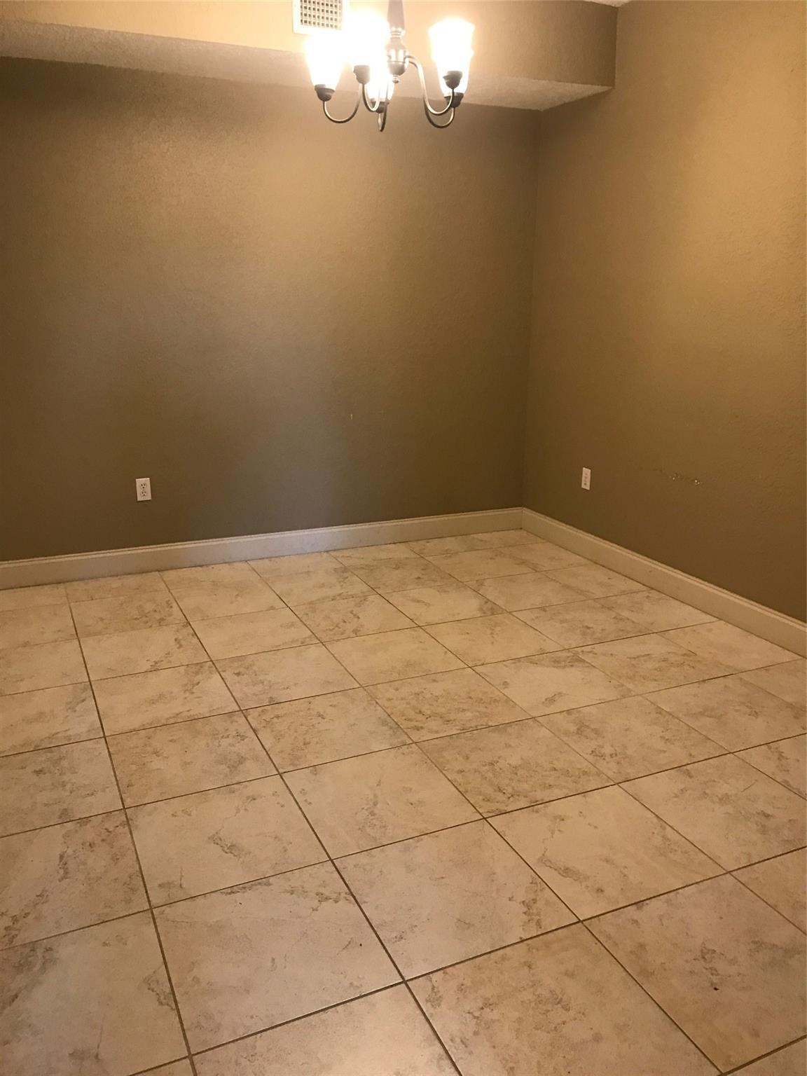 Courtyards At Davie Condo - Residential Lease