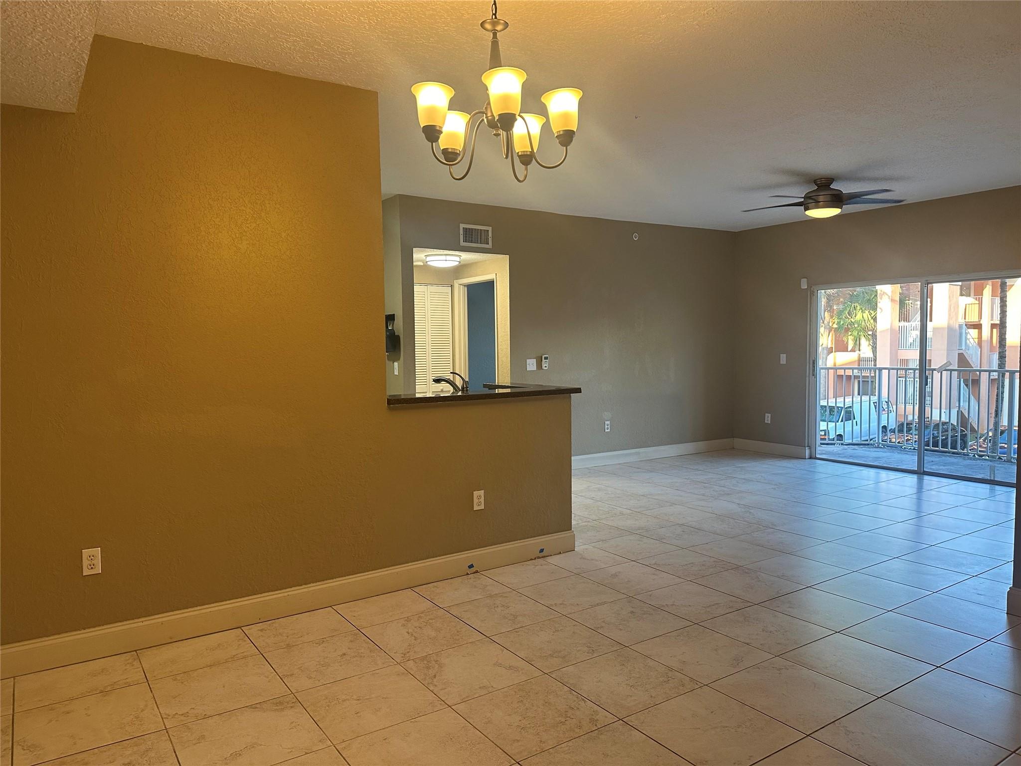 Courtyards At Davie Condo - Residential Lease