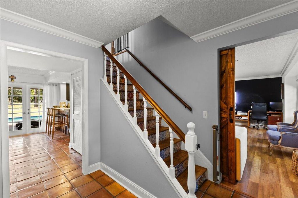 Photo of 3179 Hoylake Road, Wellington, FL 33467 (MLS # B26027073)