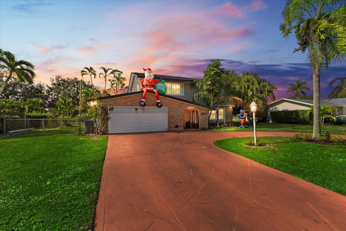 PALM BEACH NATL GOLF AND COUNTRY CLUB ESTATES 1 - Residential