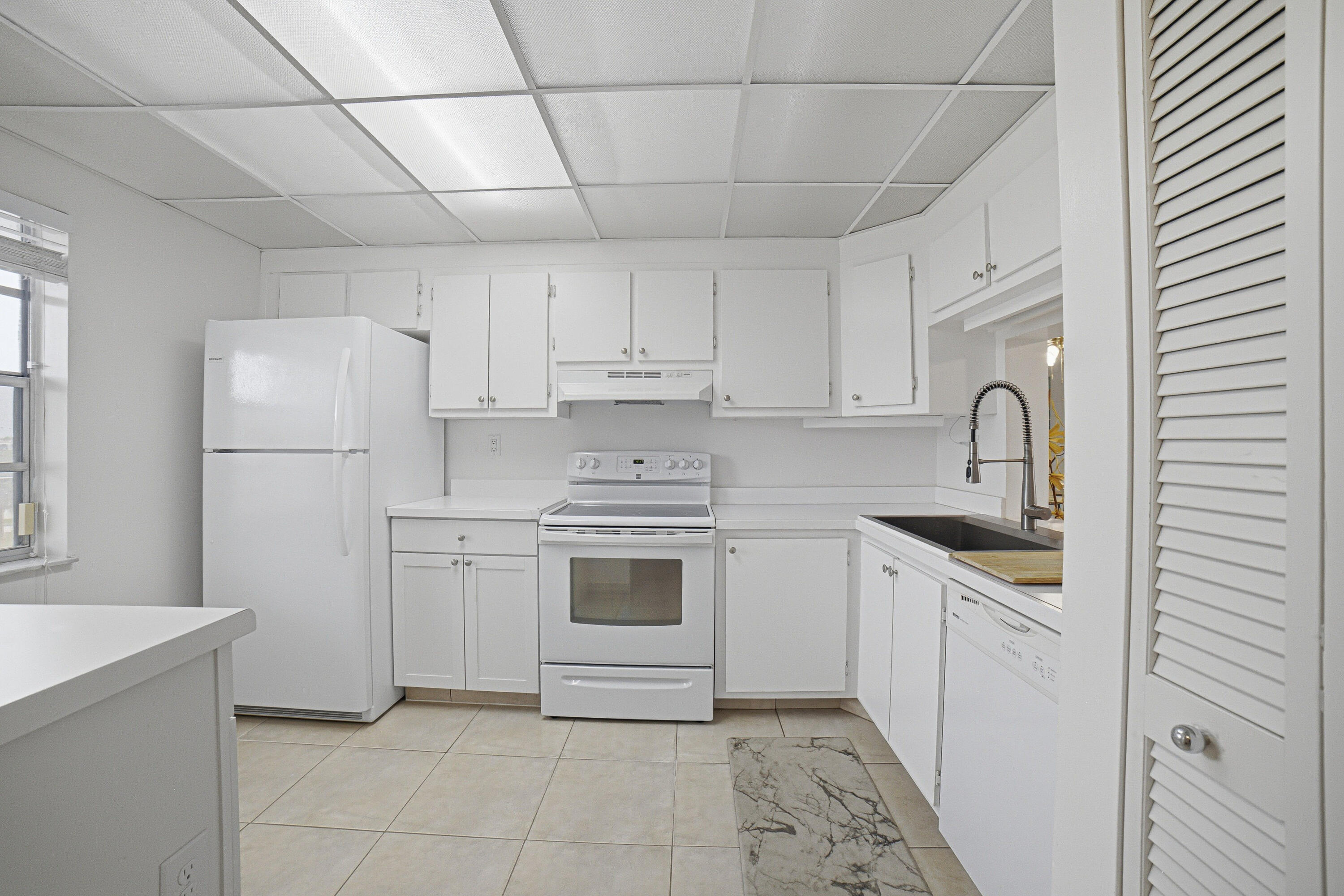 3940 Inverrary Boulevard 603-a