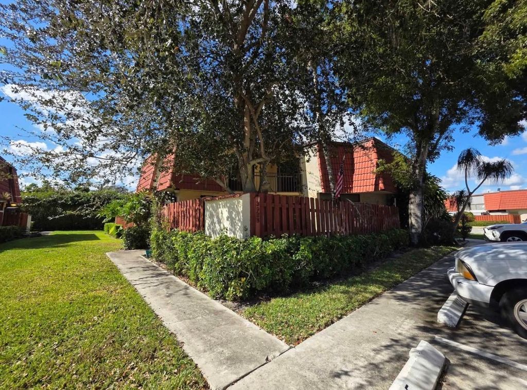 Photo of 3928 Victoria Drive, West Palm Beach, FL 33406 (MLS # B26022395)