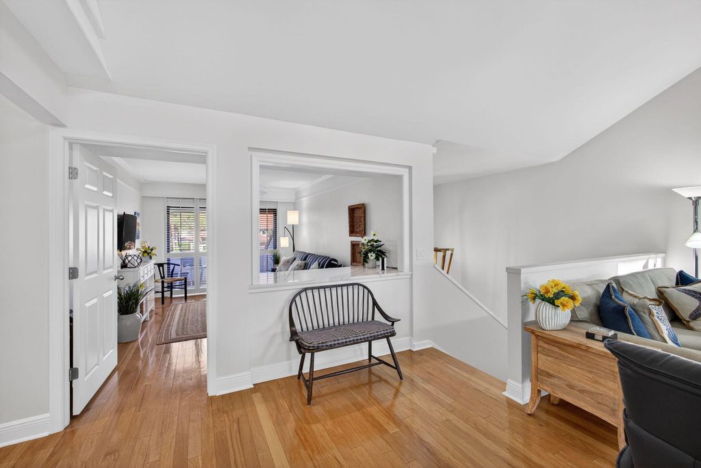 Photo of 16550 Traders Crossing S #Apt 248, Jupiter, FL 33477 (MLS # B26009154)