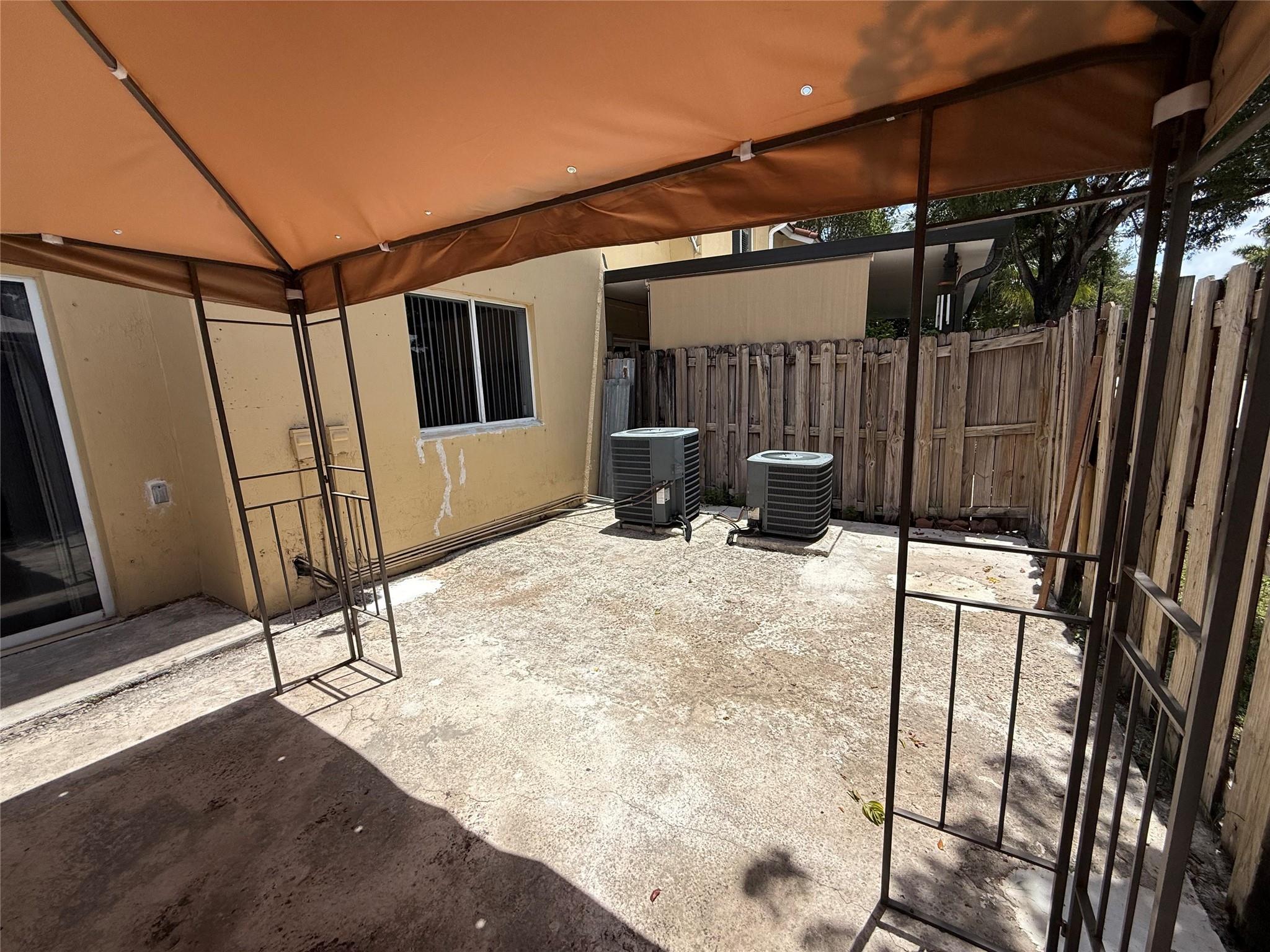 Bonita Golf View Townvill - Residential Lease