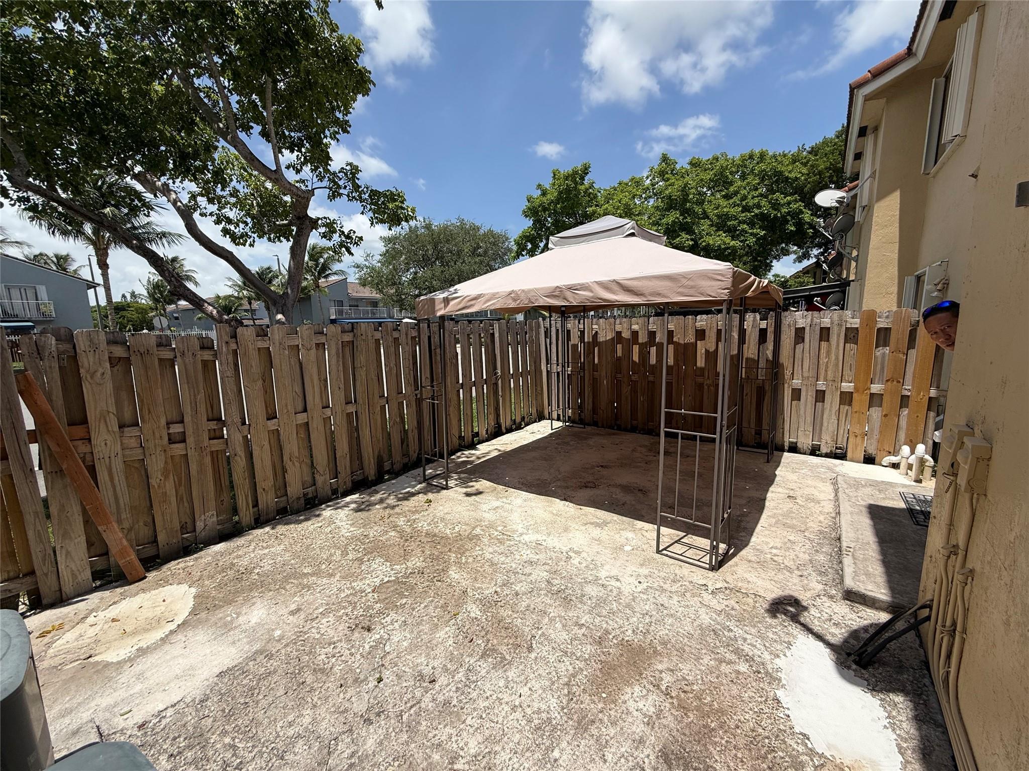 Bonita Golf View Townvill - Residential Lease