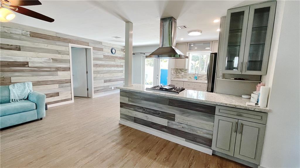 Lakeview Heights 2 45-31 - Residential