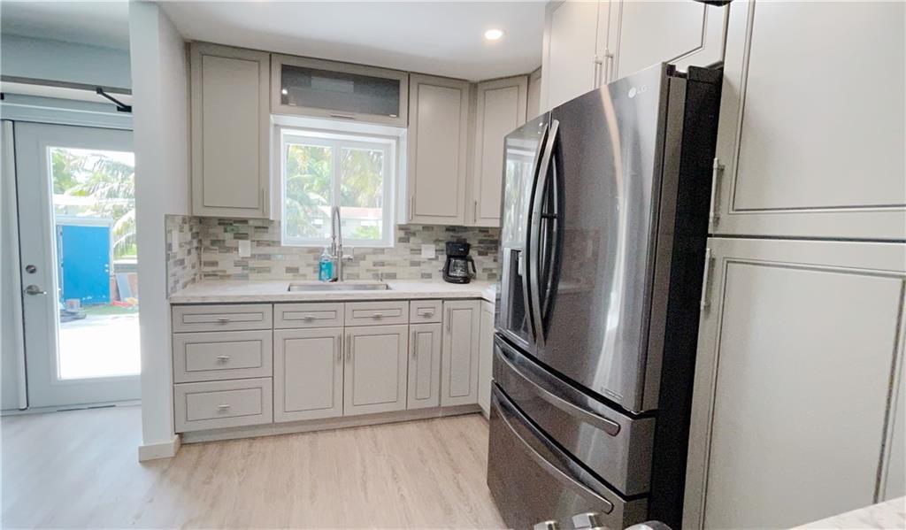 Lakeview Heights 2 45-31 - Residential