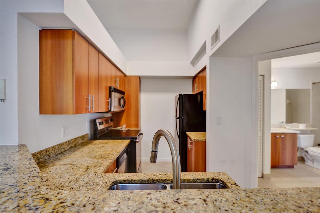 Photo of 1050 CRYSTAL Way #N, Delray Beach, FL 33444 (MLS # B26060177)