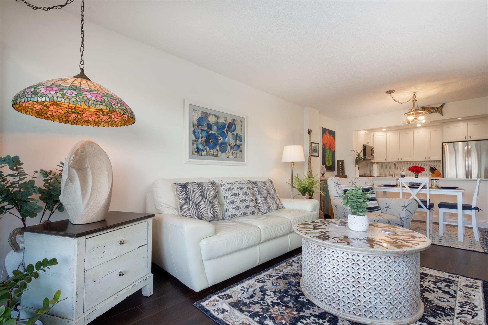 2611 N Riverside Dr 304