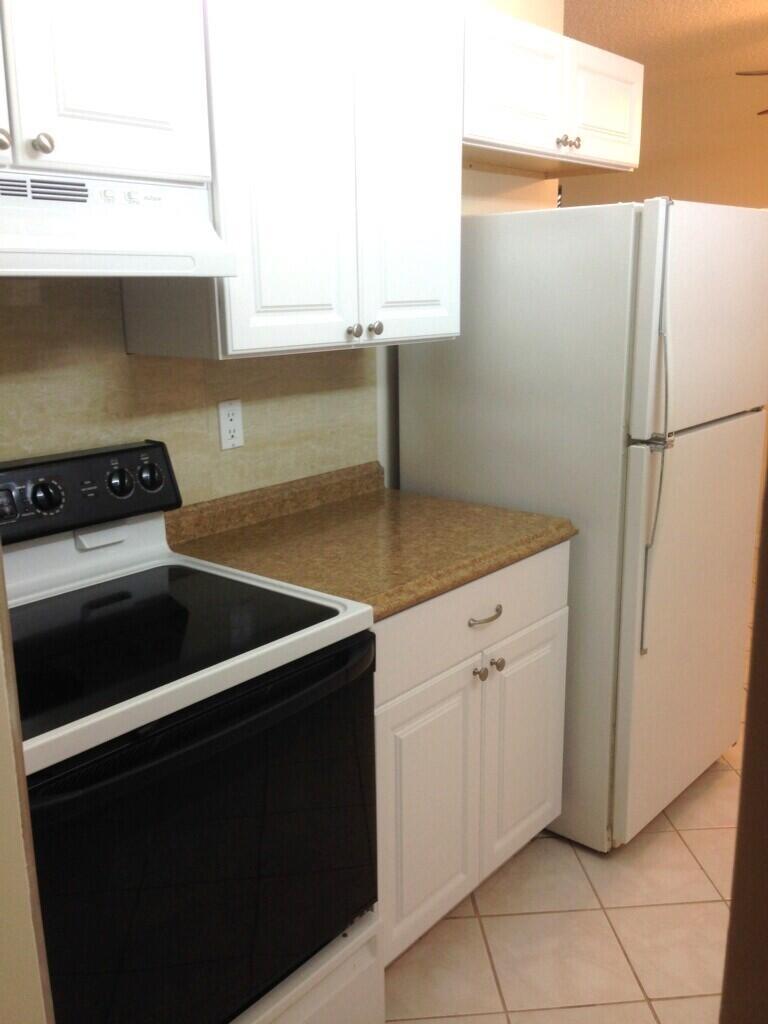 150 Pineview Road K2