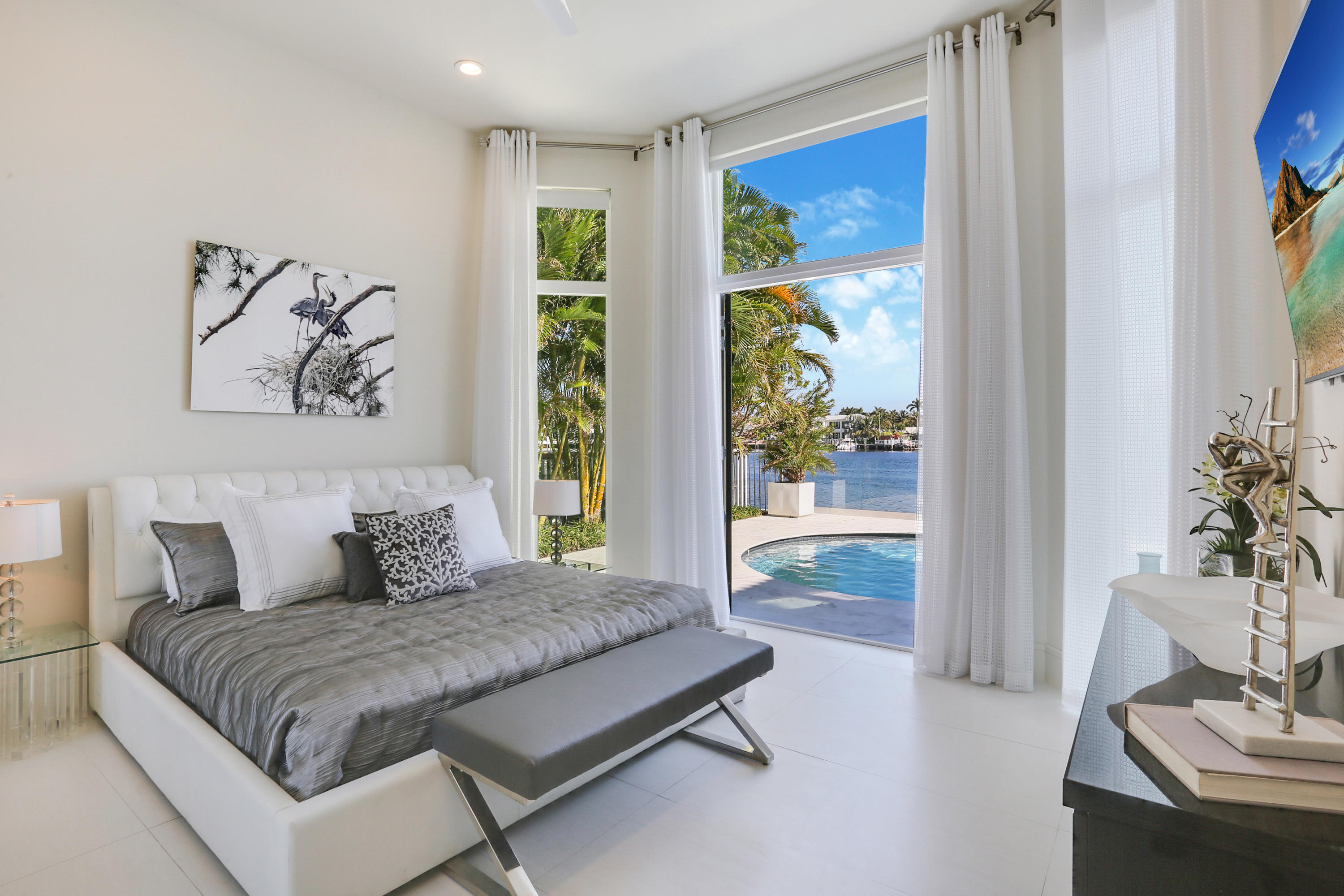 RIO DEL REY SHORES - Residential