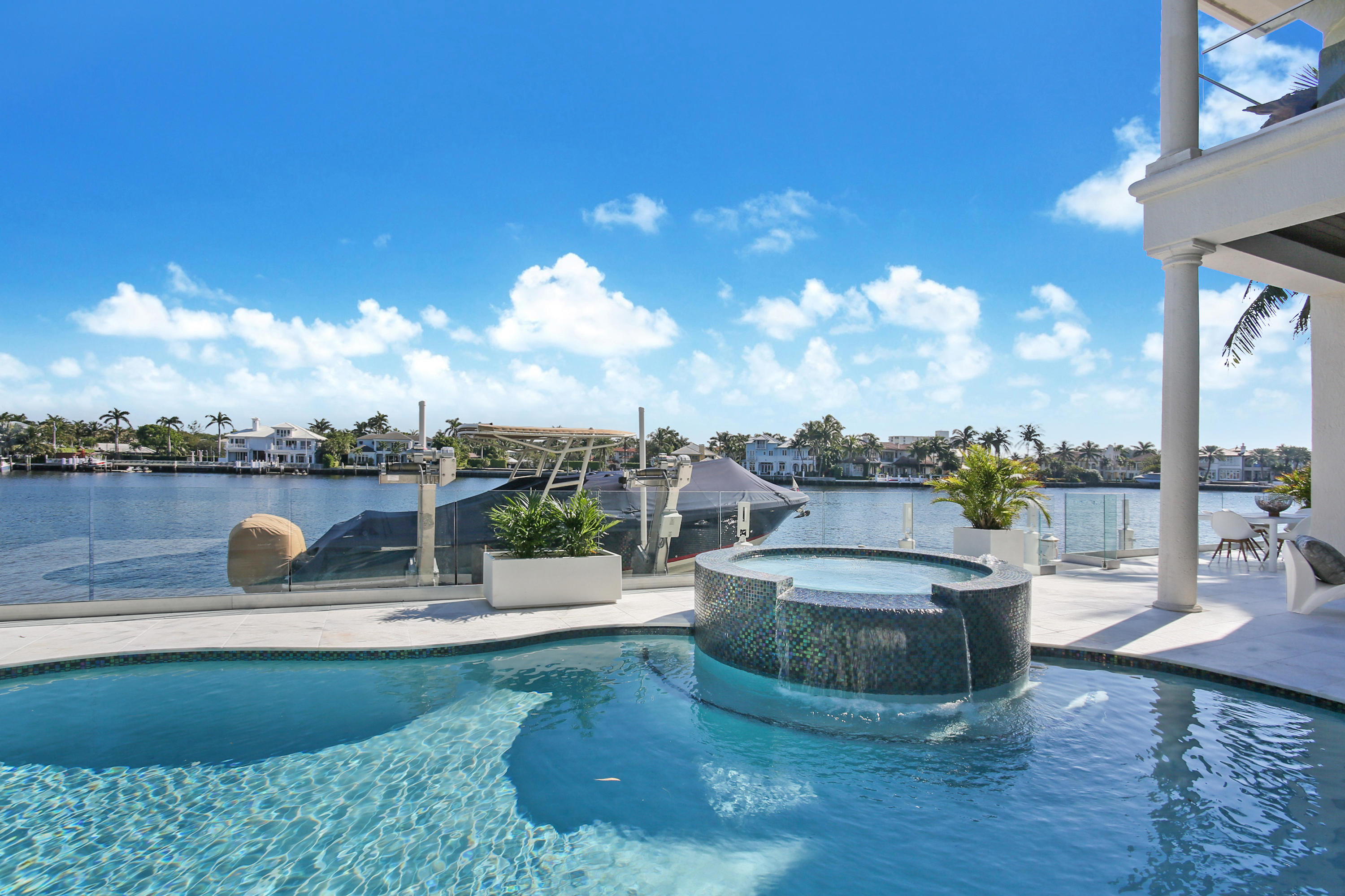 RIO DEL REY SHORES - Residential