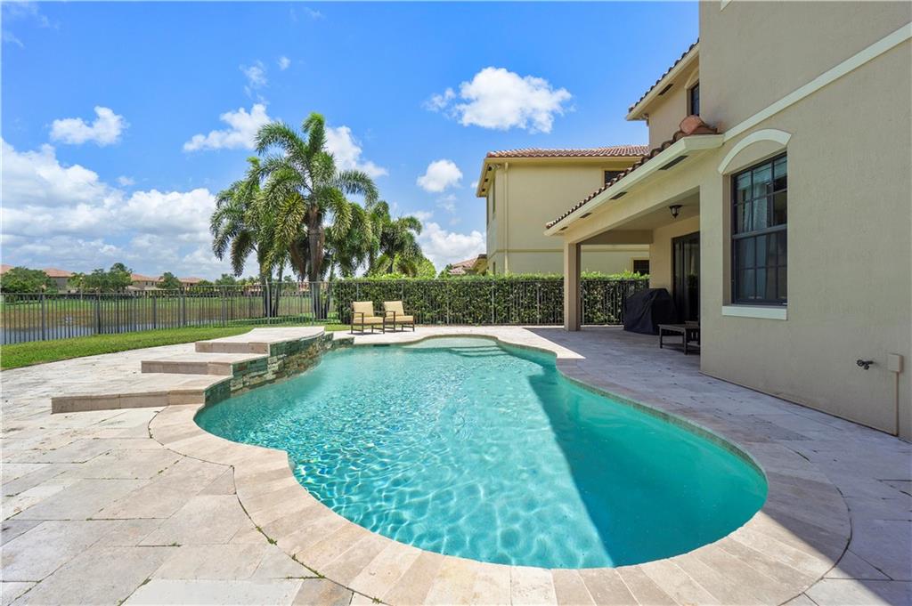 Parkland Village 177-15 B - Residential