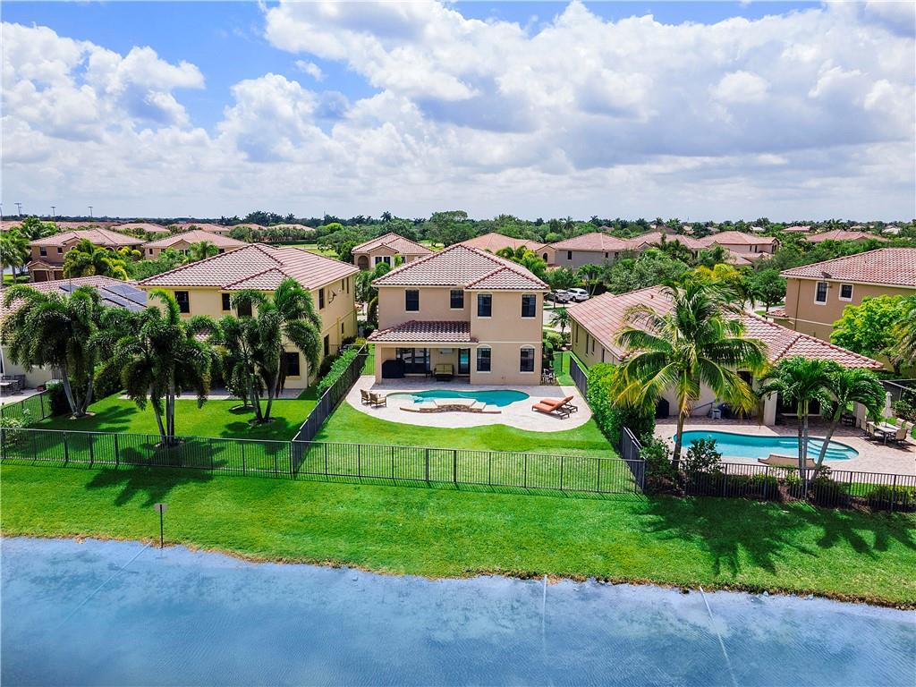 Parkland Village 177-15 B - Residential