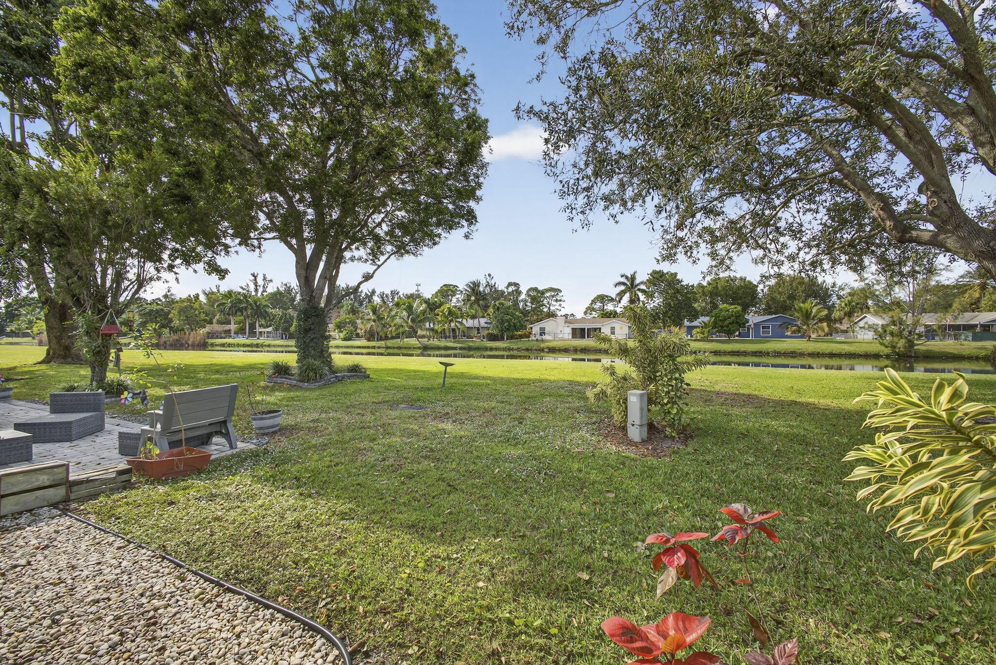 VILLAGE WALK - Residential