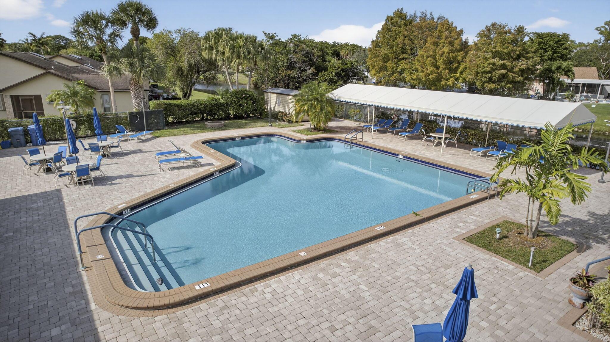 VILLAGE WALK - Residential