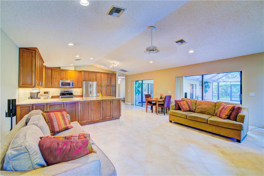 Country Point Estates - Residential