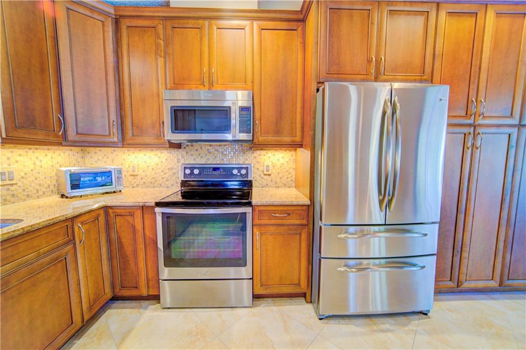 Country Point Estates - Residential