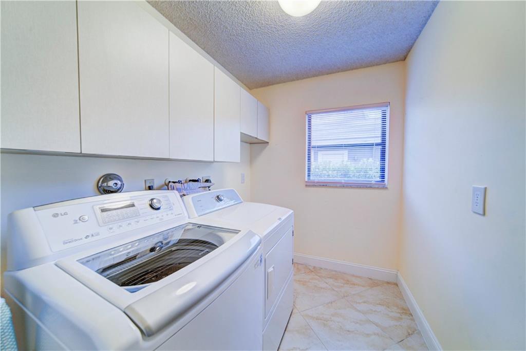 Country Point Estates - Residential