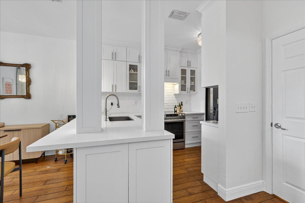 BANYAN TRAILS - Residential Lease