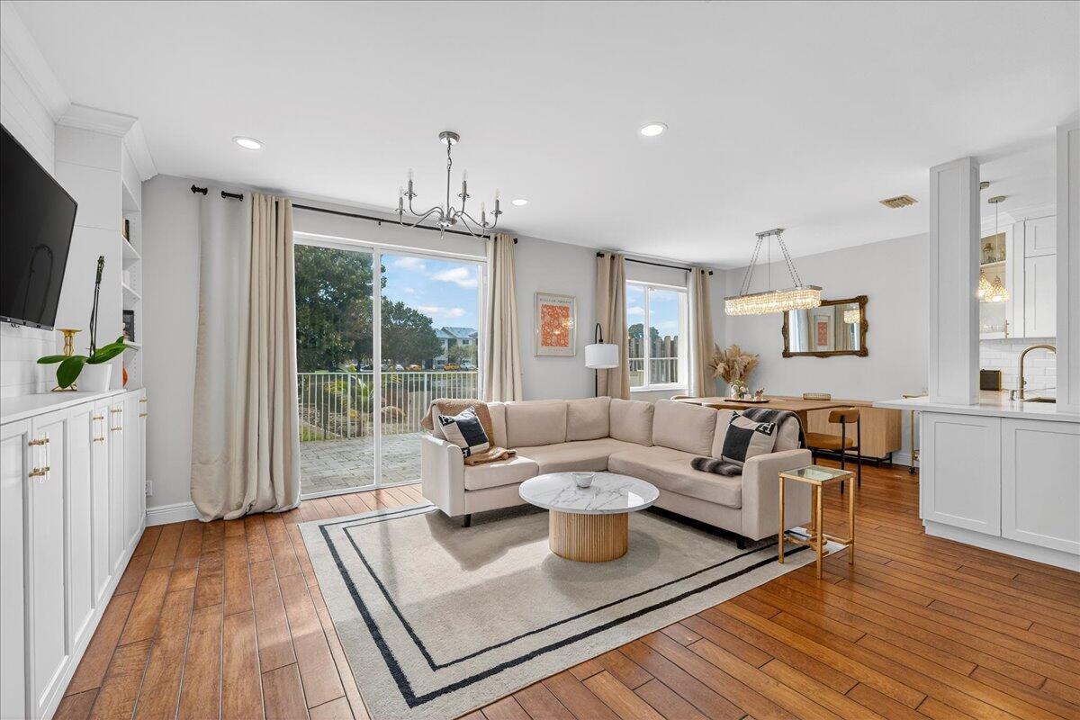 BANYAN TRAILS - Residential Lease