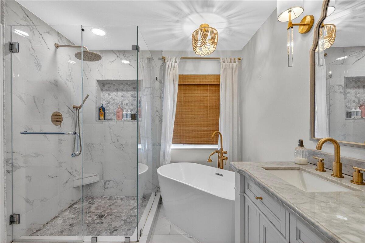 BANYAN TRAILS - Residential Lease