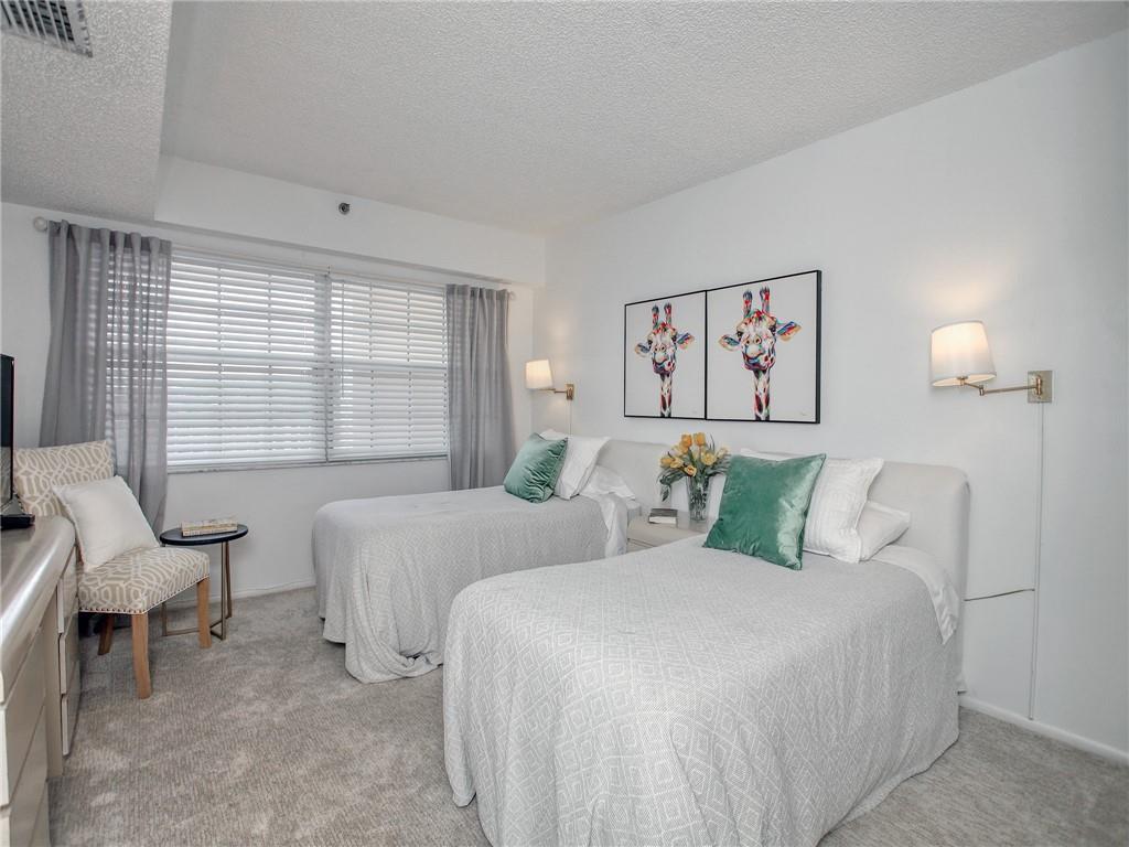 Oaks Way at PALM-AIRE - Residential
