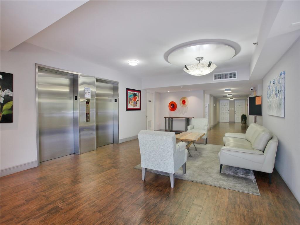 Oaks Way at PALM-AIRE - Residential