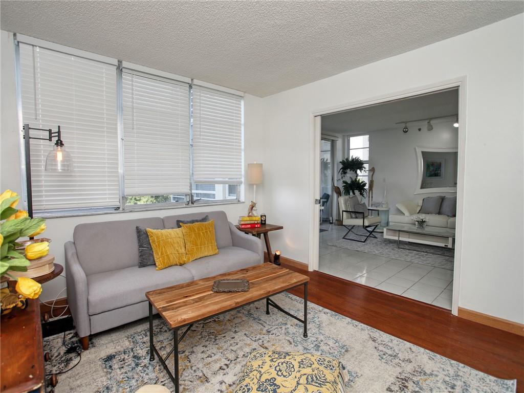 Oaks Way at PALM-AIRE - Residential