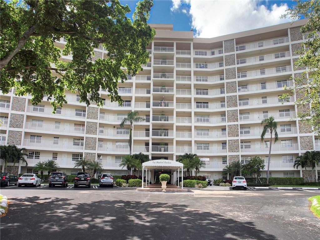 Oaks Way at PALM-AIRE - Residential