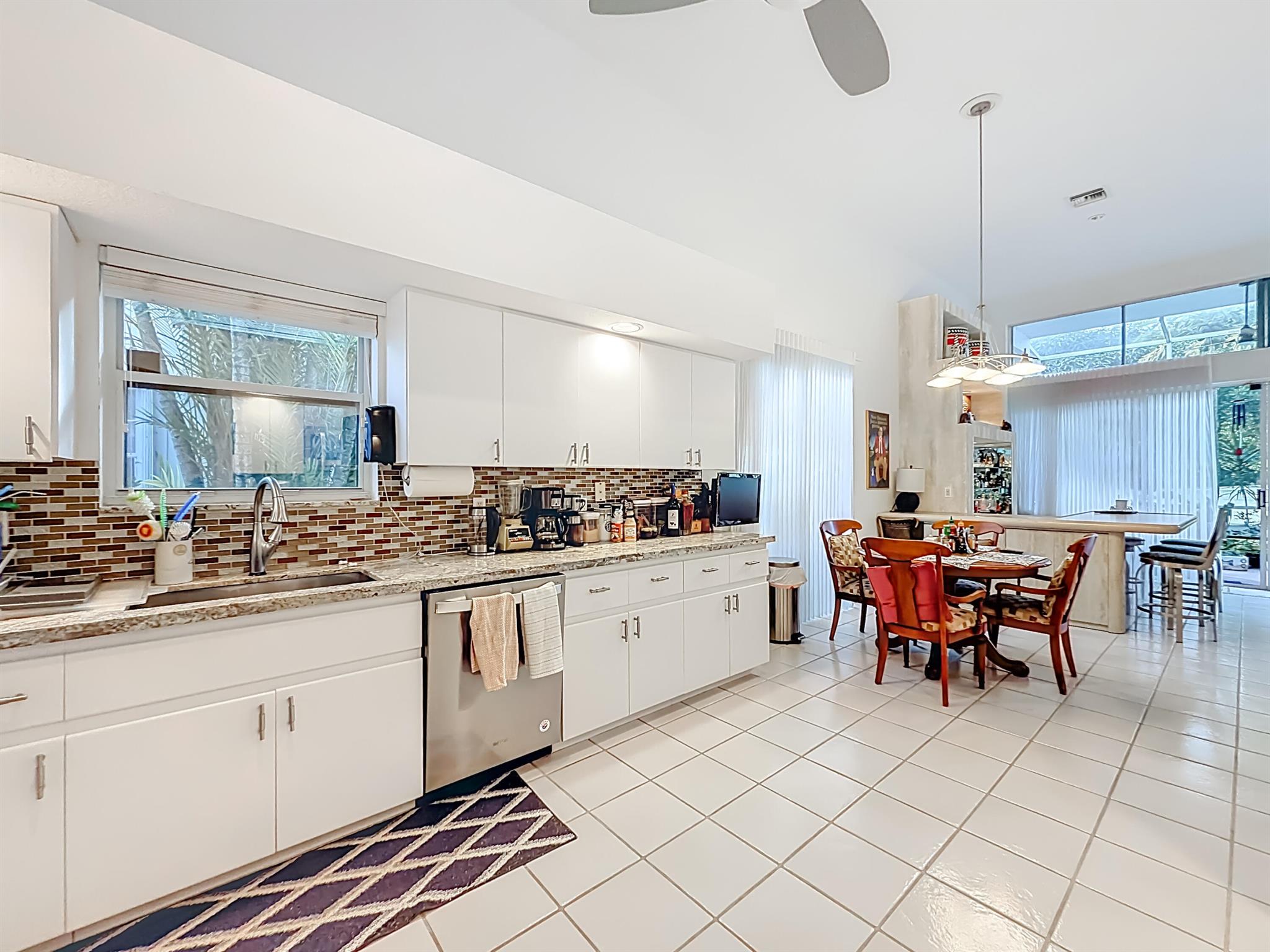 HAMPTON FAIRWAYS 3 - Residential Lease