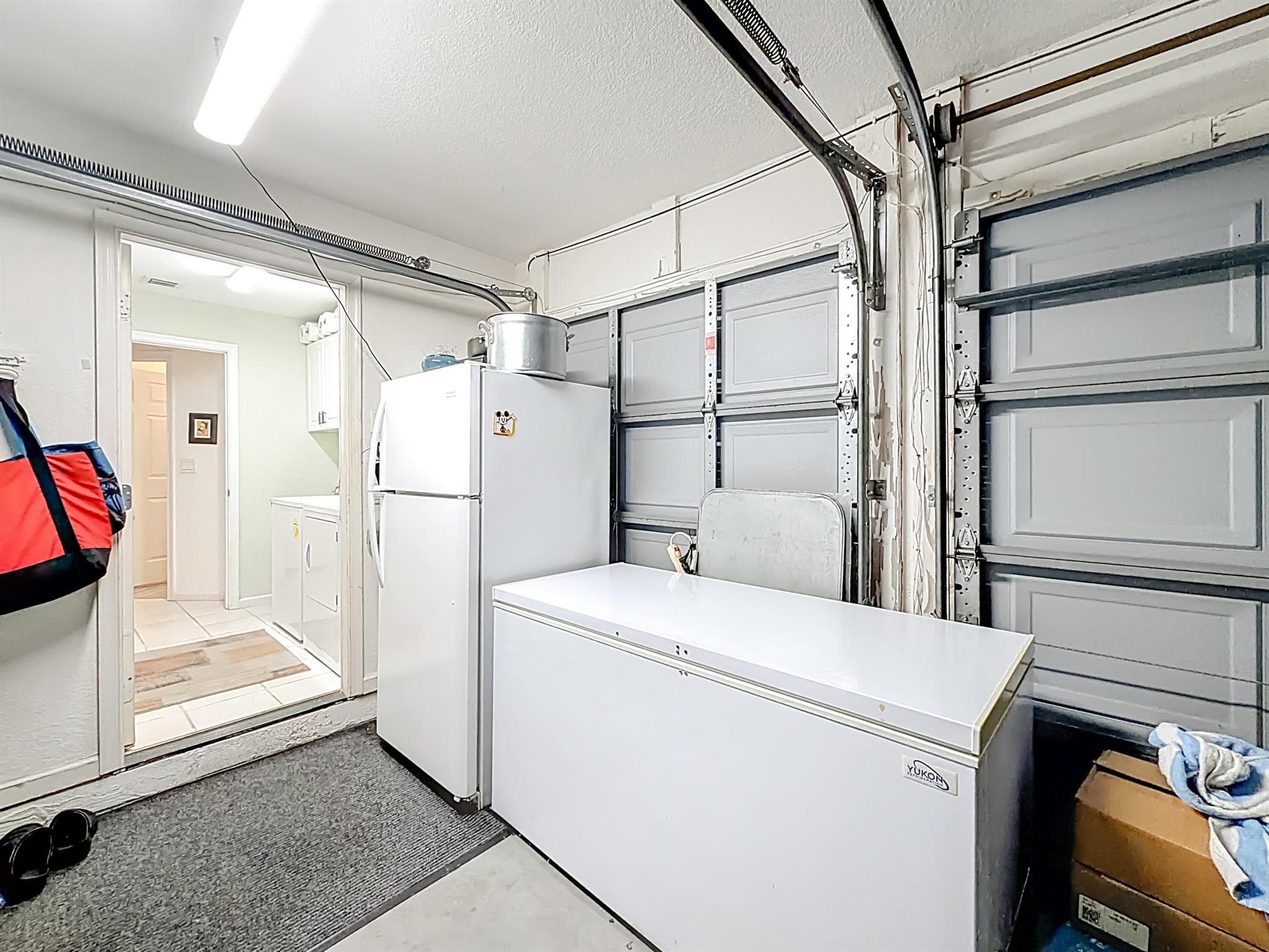 HAMPTON FAIRWAYS 3 - Residential Lease