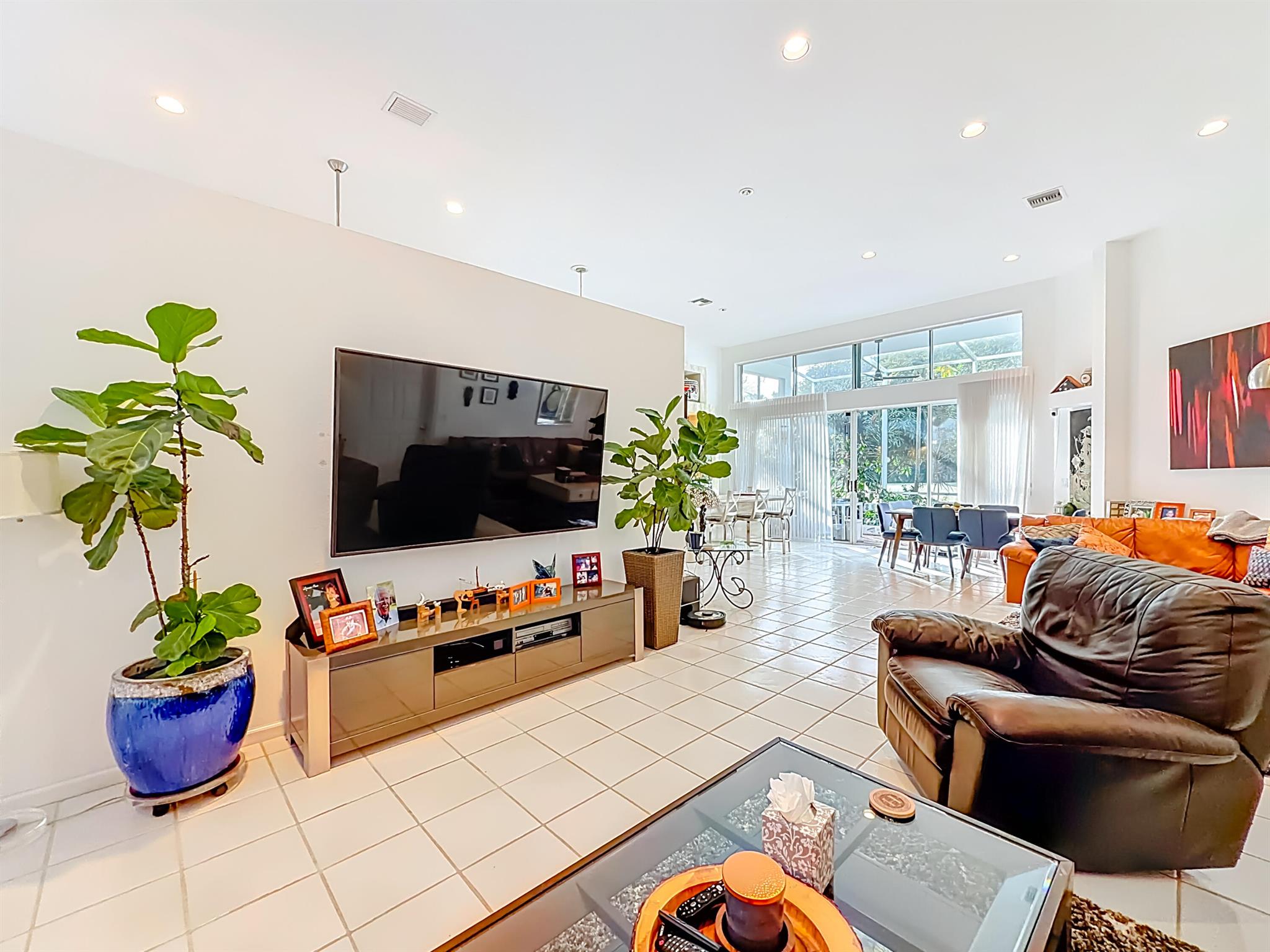 HAMPTON FAIRWAYS 3 - Residential Lease