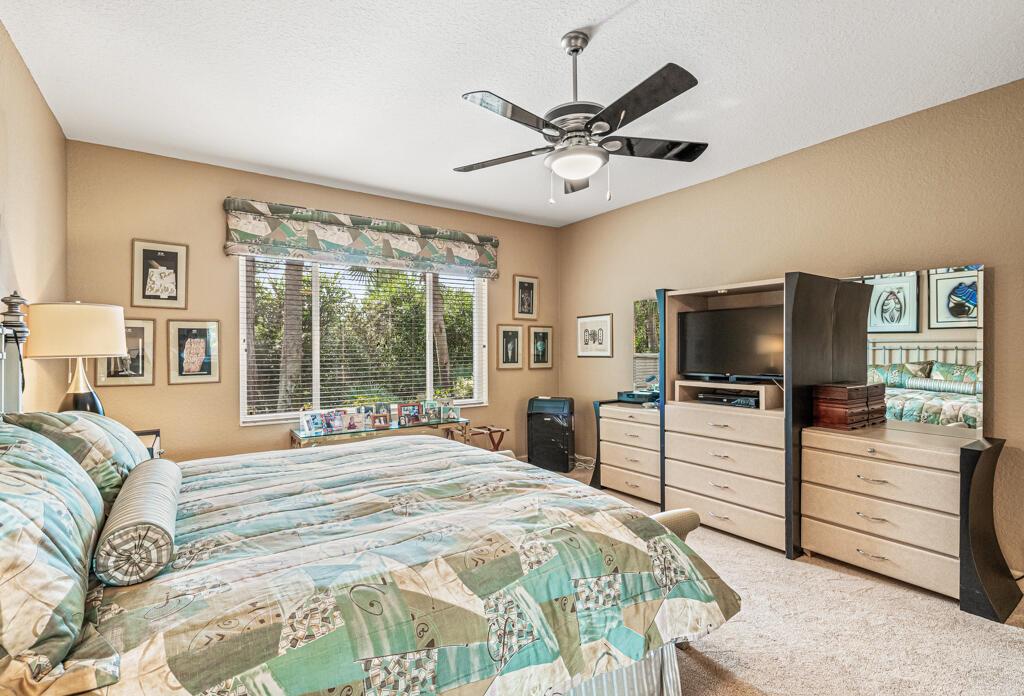 VENETIAN ISLES - Residential