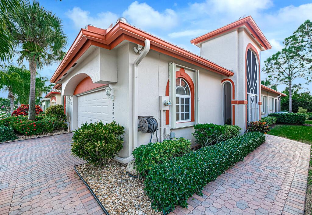 VENETIAN ISLES - Residential