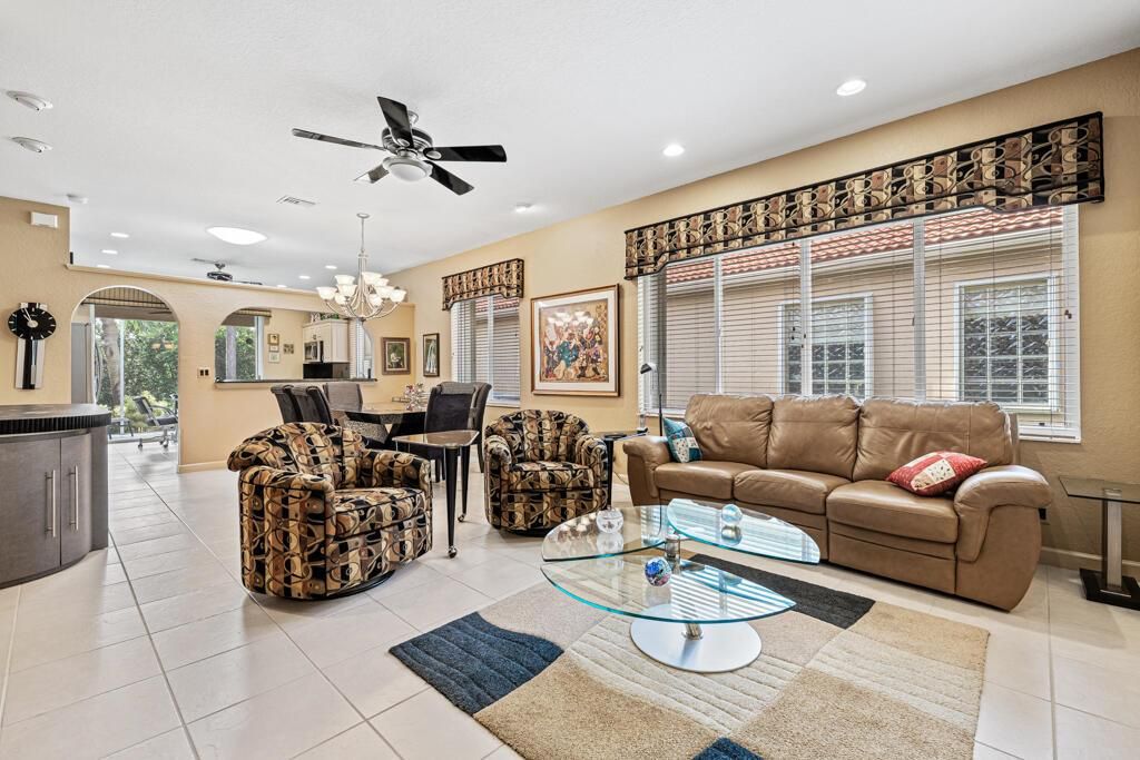 Photo of 8204 Brindisi Lane, Boynton Beach, FL 33472 (MLS # R11128442)