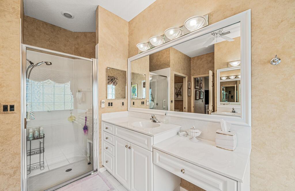VENETIAN ISLES - Residential