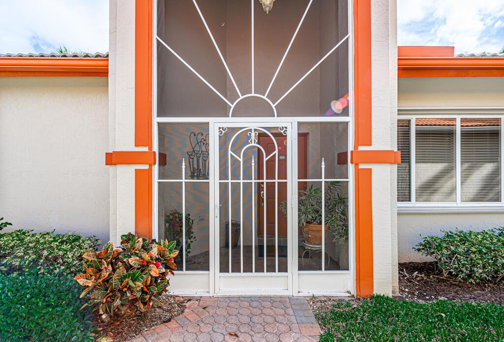 VENETIAN ISLES - Residential