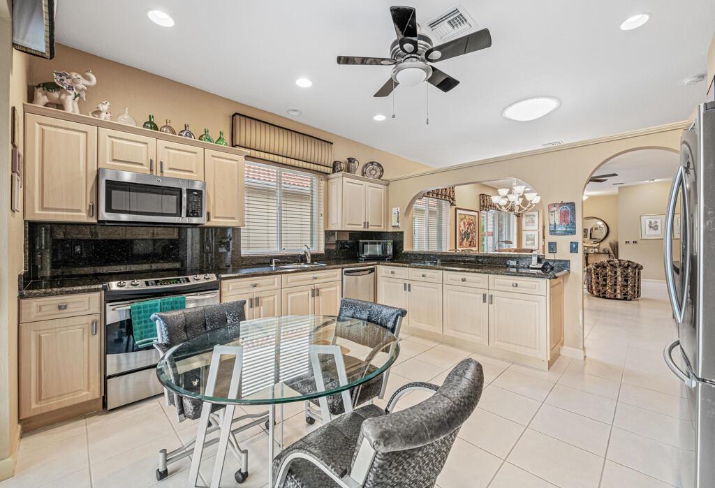 VENETIAN ISLES - Residential