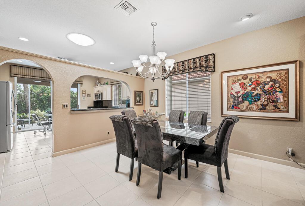 VENETIAN ISLES - Residential