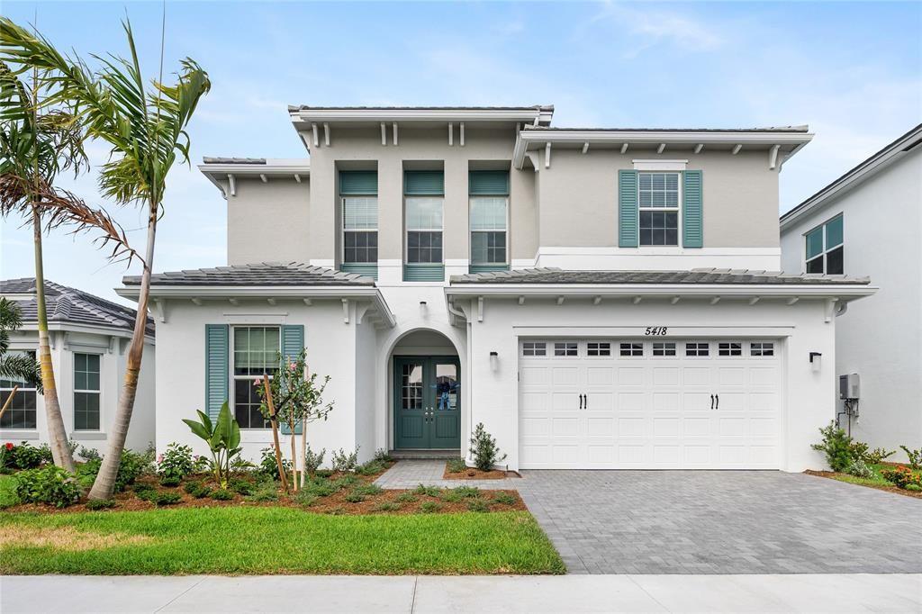 MOVE IN READY! VACANT. HOA REQUIRE MINIMUM CREDIT SCORE 675. NO ISSUE W. BACKGROUND.