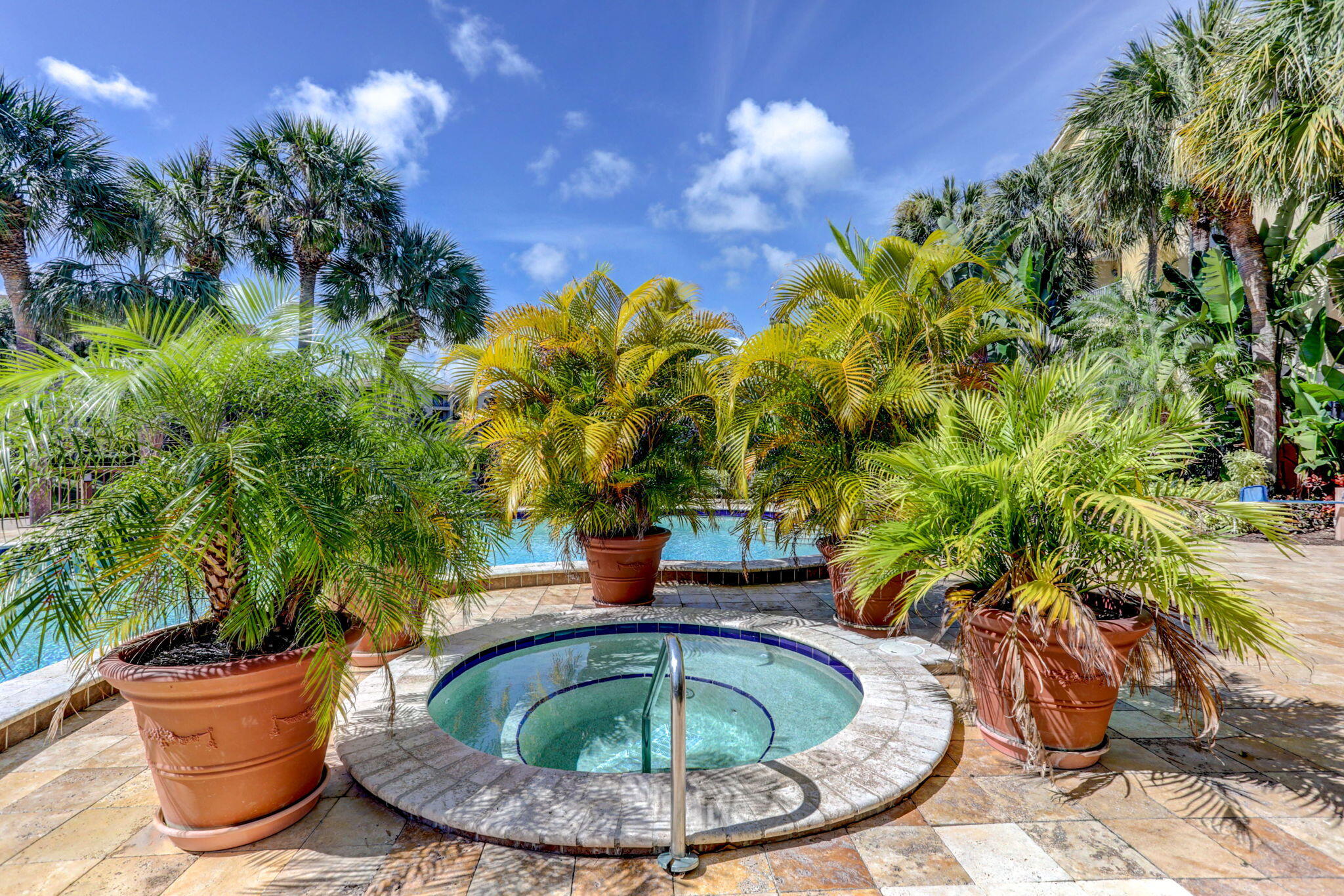 OCEAN TRACE CONDO - Residential