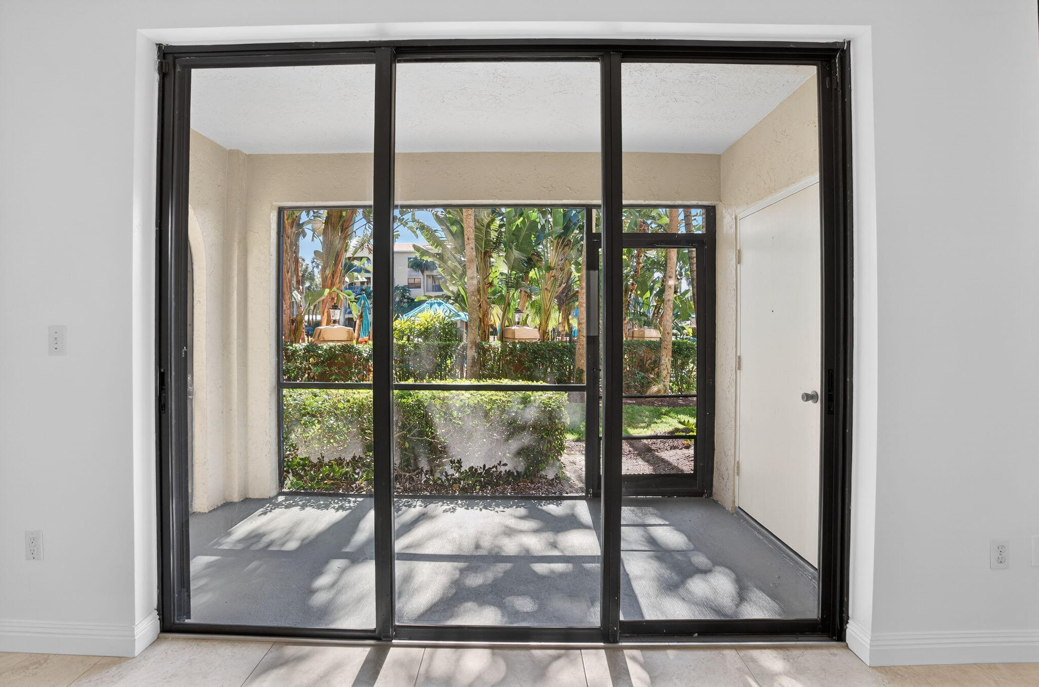 OCEAN TRACE CONDO - Residential