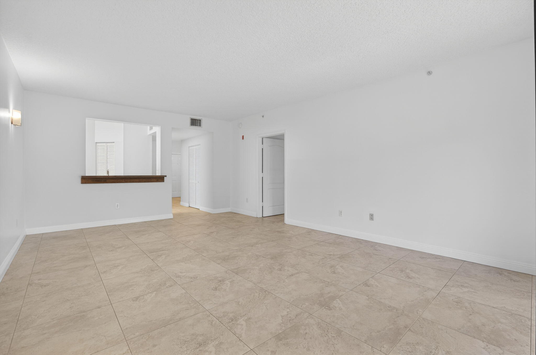 OCEAN TRACE CONDO - Residential